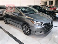 نيسان فيرسا